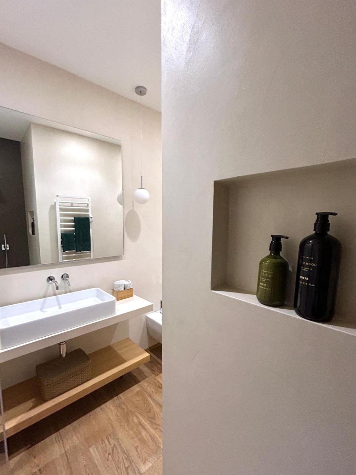 Voltaottosuite - Comfort And Elegance In Moscova Milano Eksteriør bilde
