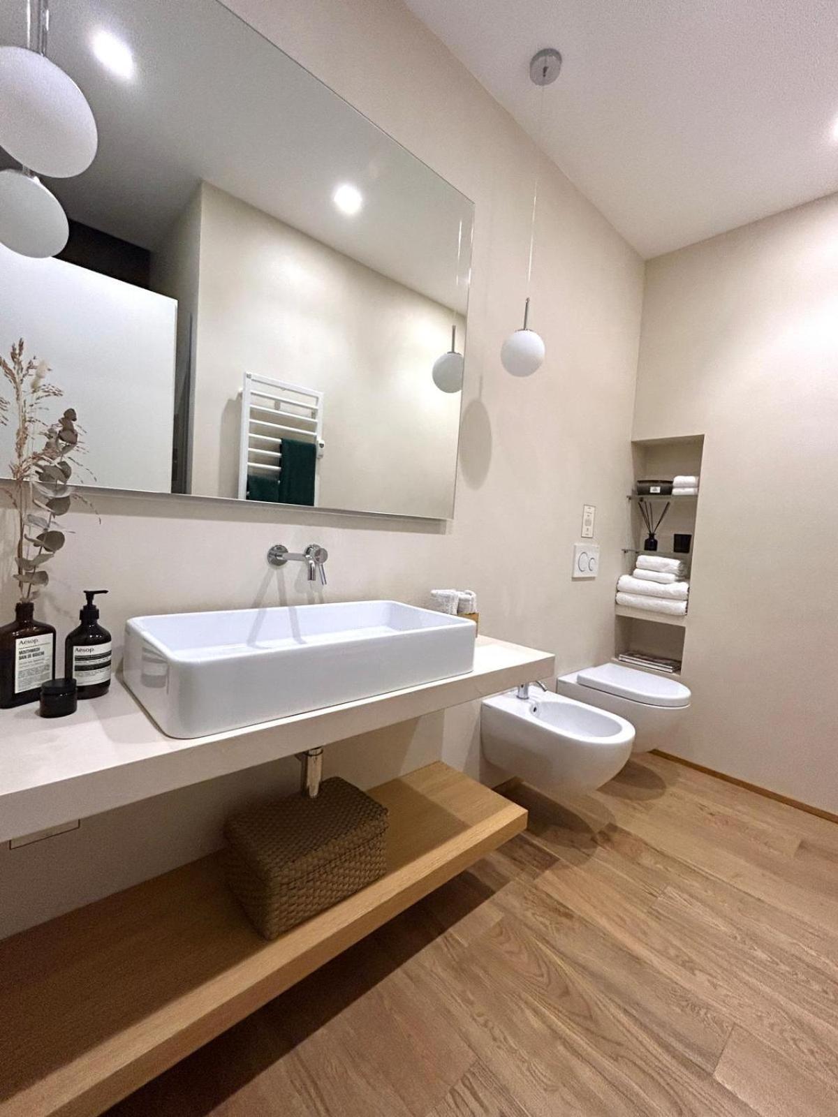 Voltaottosuite - Comfort And Elegance In Moscova Milano Eksteriør bilde
